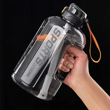 Бутылка для воды объемом 2 литра с Соломинкой, Портативные Дорожные Бутылки Большой Емкости, Тренировочная Спортивная Чашка для Фитнеса, Соломенная Чашка, Не содержит BPA