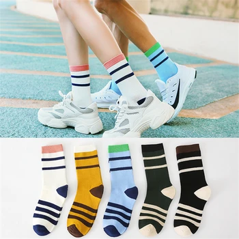Пара Хлопчатобумажных носков Унисекс, Длинные Модные корейские японские милые носки в стиле Харадзюку для женщин и мужчин, Осенне-зимние уличные носки в полоску